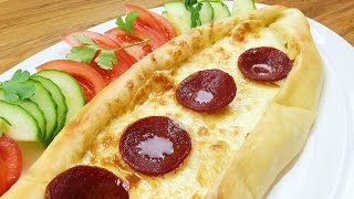 Türkische Pide mit Käse und Sucuk  Kasarli Sucuklu Pide Cheesy Week [upl. by Belldas]