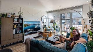 Inside Evan Edingers Cosy 2 Bedroom Apartment in London  The Viewfinder Flat Tour [upl. by Hock356]