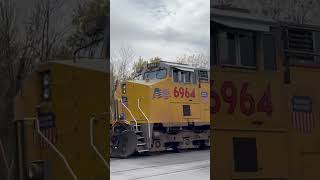 New UP paint scheme on CSX [upl. by Tneicniv]