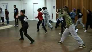 Street DanceBreak Dance En2 Krew Friday Classes [upl. by Allista]