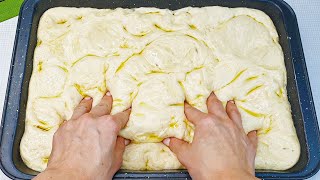 Mischen Sie Wasser mit Mehl Sie werden vom Ergebnis begeistert sein brot backen Focaccia [upl. by Kistner767]