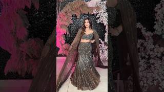 Shadi par Maine liya Janhvi kapoor red carpet look😍 snehasachdeva26 wedding fashion [upl. by Anne]