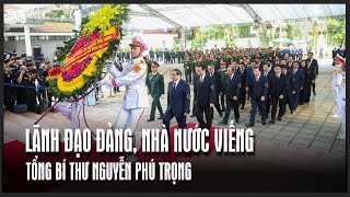 Lãnh đạo Đảng Nhà nước viếng Tổng Bí thư Nguyễn Phú Trọng  VTV24 [upl. by Yelsnia]