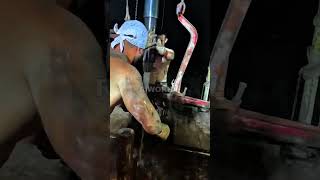 Roughneck on Floor Rig job P1 rig oilandgas drilling oil tripping [upl. by Olotrab584]