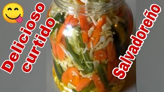 Receta del Curtido Salvadoreño [upl. by Elbag621]