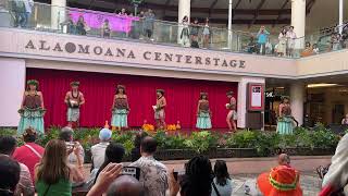 Hula at Ala Moana Honolulu short [upl. by Kilan]