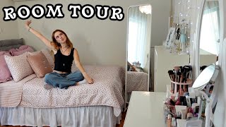 ROOM TOUR  můj nový pokoj [upl. by Aivatal]