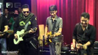 6 Strings  Kisah Cintaku  Bendera  Mostly Jazz 260313 HD [upl. by Einnep8]