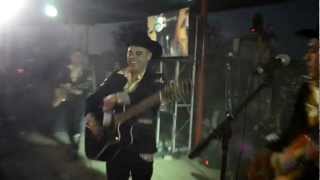 Los Cuates De Sinaloa El Manicero En Vivo [upl. by Ahsatniuq]