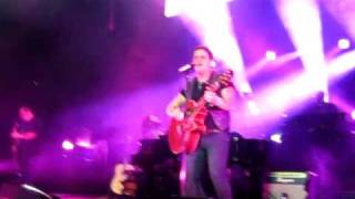 Alejandro Sanz en Luna Park  Lola Soledad  030311 Buenos Aires [upl. by Aihsot]