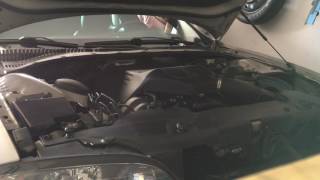 Lincoln LS idle noise [upl. by Kinney974]