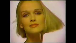 Vidal Sassoon Commercial featuring Ginger Alden 1983 [upl. by Donaugh895]