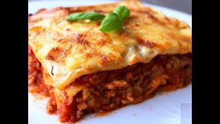 HIT Najlepsza Lazania  Lasagne  mięsna z sosem beszamelowym  MajkelGotuje [upl. by Aihsoj]