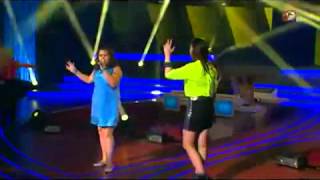 DANIA GONZALEZ DE PG2 Y MARIA JOSE JOSA CANTANDO quotADELANTE CORAZONquot [upl. by Hguh]