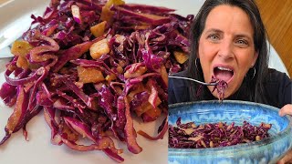 5 INGREDIENT RED CABBAGE SALAD  YOULL WANT TO MAKE THIS ALL THE TIME TASTY VEGAN RECIPE [upl. by Moffit]