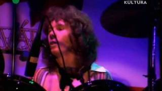 Santana Live at the Hammersmith Odeon London 1976 Michael Shrieve Graham Lear drum solo [upl. by Bibah]