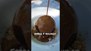 Esfera de chocolate con dulce de leche y helado adentro chocolate dulcedeleche satisfaying omg [upl. by Rika]