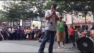 orang gila suara best dan power feat sentuhan buskers cover mojoampsearchroman cintaampseroja [upl. by Seymour]