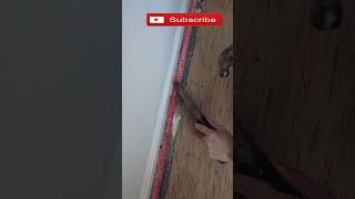 Fitting gripper with anail drivercarpentertools carpet [upl. by Karlise627]