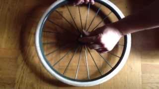 Repairing a loose wheel on a vintage stroller Simo Classic [upl. by Hullda]