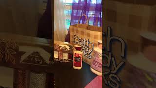 Huge bathandbodyworks Haul🫶💗🧴viralvideo fypシ゚ haul bathandbodyworks [upl. by Manolo91]