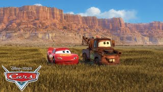 Cars 2  Zomer plezier met Bliksem McQueen en Takel  Disney NL [upl. by Jodi]