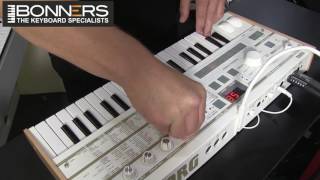 Korg MicroKorg S Keyboard Demo Review New 2016 Model [upl. by Melda]