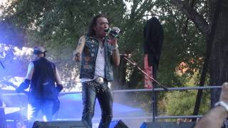 Stephen Pearcy formerly of Ratt  Round and Round LIVE 101516 Tyler TX [upl. by Ahsinet]