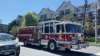 Mamaroneck village Fire car 2243 E38 and E41 arriving at a commercial alarm [upl. by Quinn]