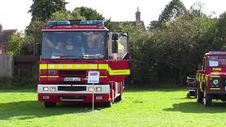 OLD PUMP ExWimborne Dennis Sabre Bullhorn and Siren Demo at Ringwood 999 Day 2024 [upl. by Akehs]