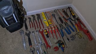 TOOL BAG LOADOUT  Velocity Rogue 20  Essential Plumbing Tools [upl. by Lay]