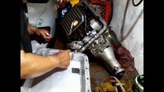 Como reparar una transmision 700r4 Primera Parte [upl. by Ringo123]