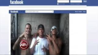 Pandilleros en El Salvador se conectan a Facebook desde las cárceles [upl. by Ainahtan683]