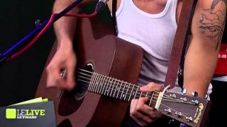 Asaf Avidan  Love it or leave it  Le Live [upl. by Alegna]