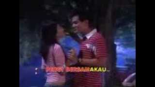 REVI MARISKA amp TEMMY RAHADI  PICNIC [upl. by Atiuqel]