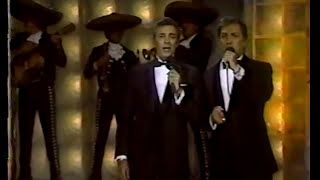 JOAQUIN CORDERO Y JULIO ALEMÁN 1991 CANTAN A DUETO CON MARIACHI quotLA NEGRA NOCHEquot [upl. by Gnni]