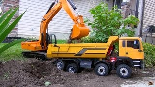 RC ADVENTURES  112 Scale Earth Digger 4200XL Excavator amp 114 8x8 Armageddon Dump Truck [upl. by Ahseya]