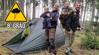 24H Overnighter bei Gewitter  8 GRAD und 2 Kleinkinder [upl. by Rhonda]