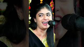 Hal Kana Mne Dwarka Dekhad Poonam Gadhavi  Poonam Gadhvi  shorts poonamgadhavi gujaratisinger22 [upl. by Gerrilee]