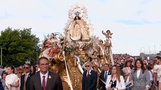 La tradicional Bajada de la Virgen de Getafe [upl. by Annohsak]