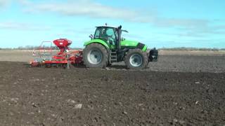 DeutzFahr Agrotron M 650 mit Güttler SuperMaxx bei der Hafersaat  GreenMaster 640 bei KleegrasSaat [upl. by Guimond]