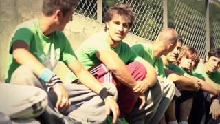 Saimiri parkour  Bande annonce 2012 [upl. by Glynnis]