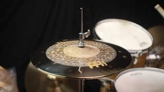 Meinl 14quot Byzance Dual Hi Hats  895g1100g [upl. by Ahsened542]