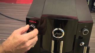 Jura Impressa C50 koffieapparaat productvideo uitleg koffiediscounternl 2013 [upl. by Dorene]