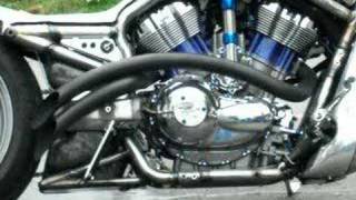 Toxic VLUX VRod exhaust pipes with without baffles [upl. by Ivatts158]