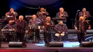 El Gran Combo  El Aguacero En Vivo [upl. by Boone288]