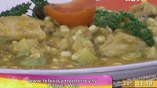 Gente Regia  Calabacitas con pollo [upl. by Aicened]