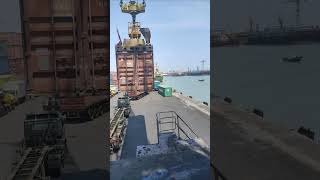 Proses bongkar muat container k3 safety vlog [upl. by Wordoow]