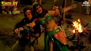 Mehbooba Mehbooba  Sholay 1975  Helen  Amjad Khan  Amitabh  Bollywood Dance Hit Song [upl. by Reeba581]