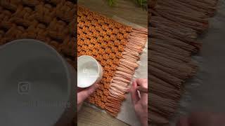 This is how I set a placemat fringe 🧡 macrame macrameplacemat macramedecor minimalistdecor [upl. by Fanestil268]